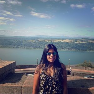 Meet your Posher, Ash